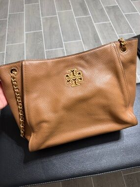 Tory Burch Cognac Pebbled Leather Shoulder Bag with Gold Logo